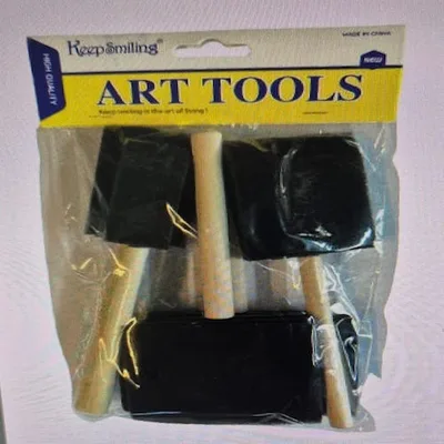 ספוג שחור ידית עץ