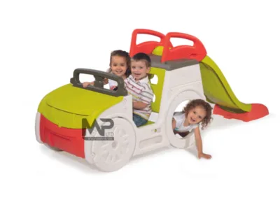 מתקן פעילות מכונית עם מגלשה